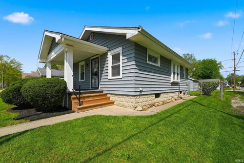 3629 Robinwood Drive, Fort Wayne, IN, 46806 | Card Image