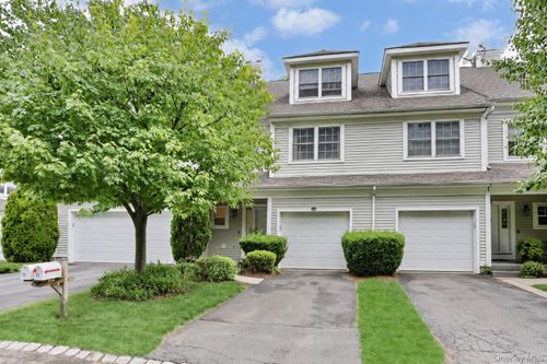 27 Underhill Dr, Pomona, NY, 10970-2668 | Card Image