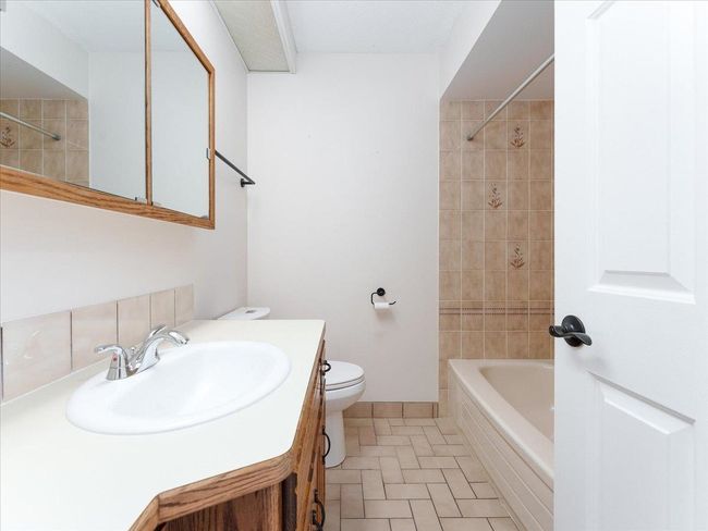13357 79 Ave, House other with 4 bedrooms, 3 bathrooms and 12 parking in Surrey BC | Image 18