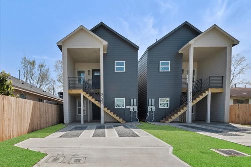 9709 Masterson St, Houston, TX, 77029-4221 | Card Image