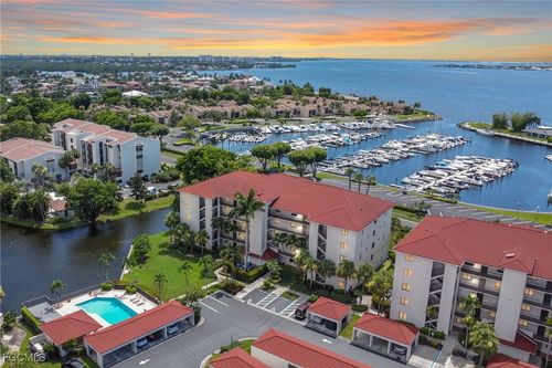 apt-113-9431 Sunset Harbor Ln, FORT MYERS, FL, 33919-4611 | Card Image