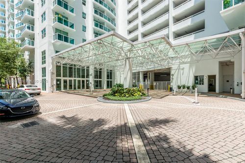 apt-2314-41 Se 5th St, Miami, FL, 33131-2550 | Card Image