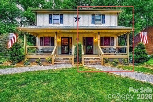 63 Riverside Villa Dr, Maggie Valley, NC, 28751-8802 | Card Image