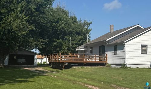 401 Lincoln St, Burke, SD, 57523 | Card Image