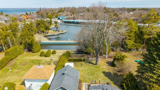 88 Simcoe St, House other with 3 bedrooms, 3 bathrooms and 4 parking in Beaverton ON | Image 10
