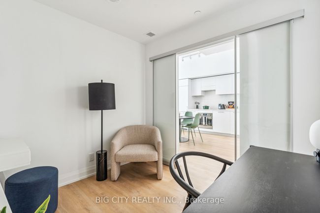 305 - 36 Brentcliffe Rd, Condo with 2 bedrooms, 1 bathrooms and null parking in Toronto ON | Image 17