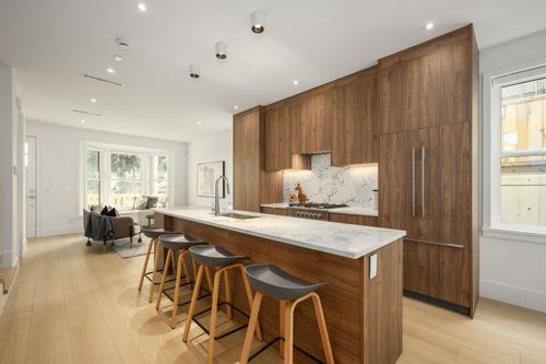 102-1125 Cartier Ave, Coquitlam, BC, V3K2C1 | Card Image