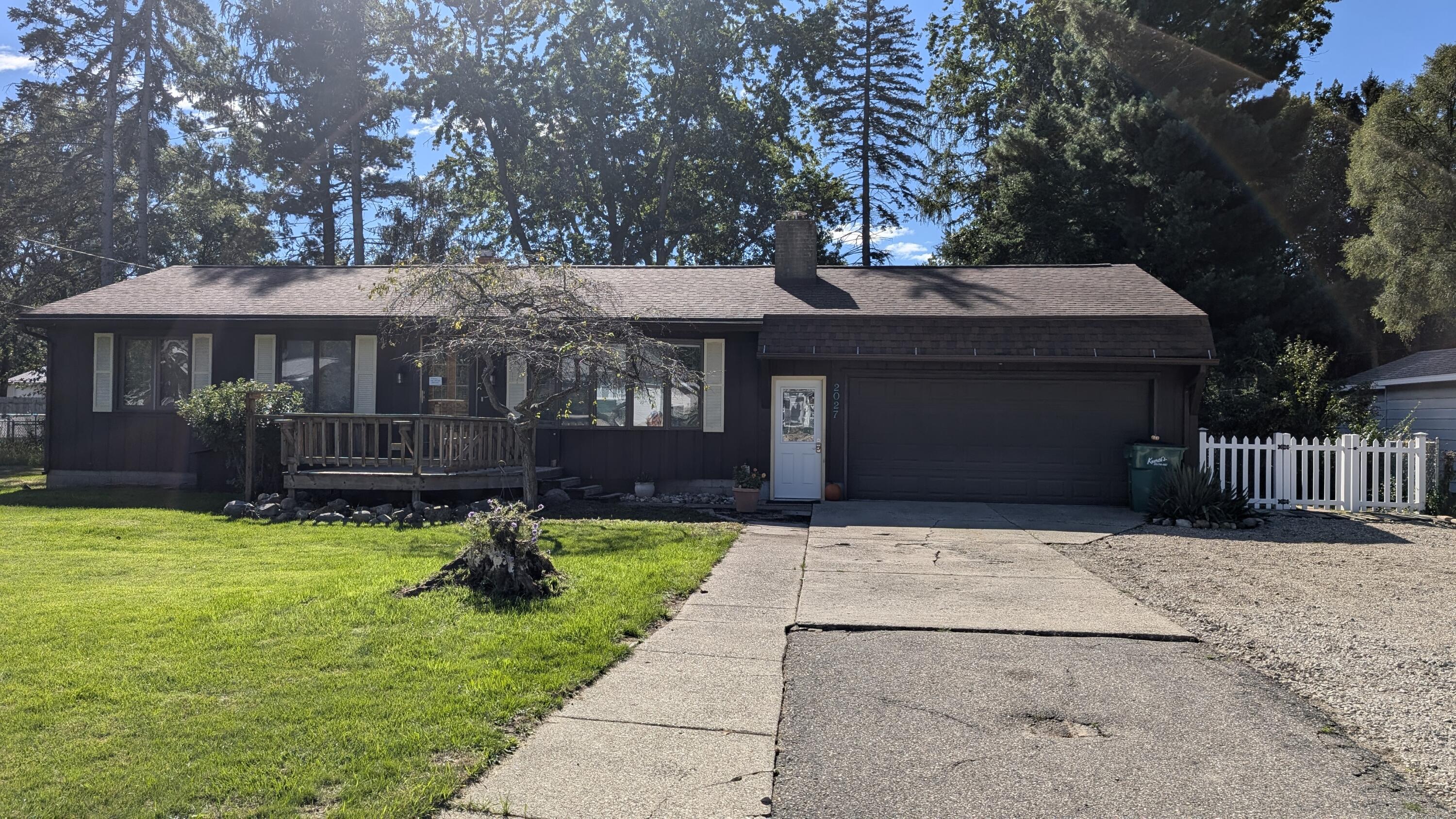 Virginia Dr, Muskegon, MI 49444 #1