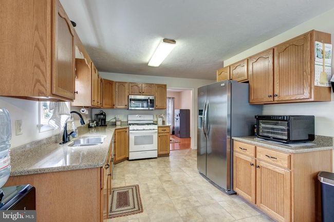 13 Fieldcrest Dr, House other with 3 bedrooms, 3 bathrooms and null parking in LITTLESTOWN PA | Image 5