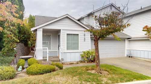 9745 Sea Isle Ln Nw, Silverdale, WA, 98383-8317 | Card Image