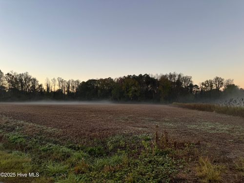 79 Great Swamp Rd, Ernul, NC, 28527 | Card Image