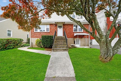 96 Inwood Ave, Port Chester, NY, 10573-4416 | Card Image