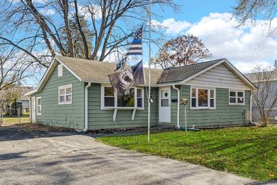 Driveway View of House | Image 1