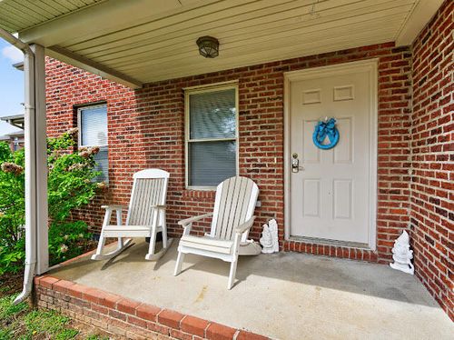 c-502 Tecumseh Trail, Versailles, KY, 40383 | Card Image