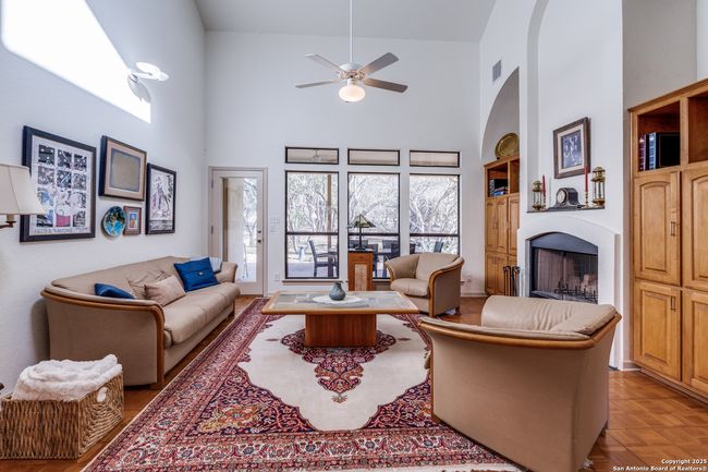 21655 Valley Park Dr, House other with 3 bedrooms, 3 bathrooms and null parking in Garden Ridge TX | Image 8