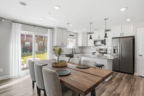 9492 Bridle Way, Victoria, MN, 55386-4407 | Card Image