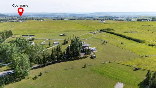 108 Pleasant View Heights, Rural Rocky View County, AB, T4C2B3 | Card Image