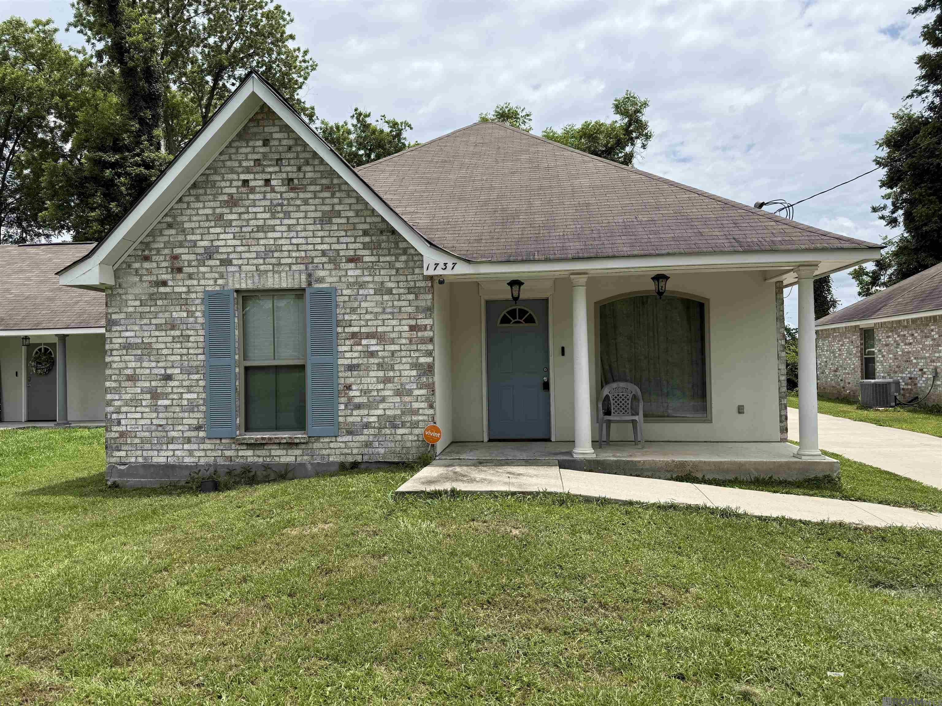 Residential in Sunshine 2