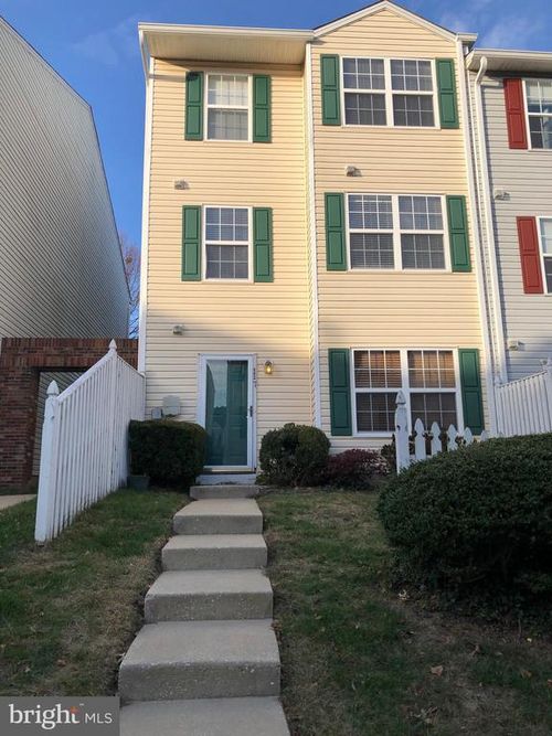 115-117 Royalty Cir, OWINGS MILLS, MD, 21117-4465 | Card Image