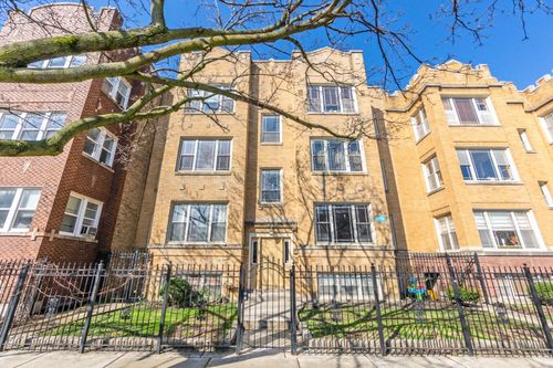 g-4944 N Spaulding Ave, Chicago, IL, 60625-5065 | Card Image