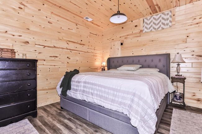 7818 Sutton Rd, House other with 2 bedrooms, 2 bathrooms and null parking in Minocqua WI | Image 25