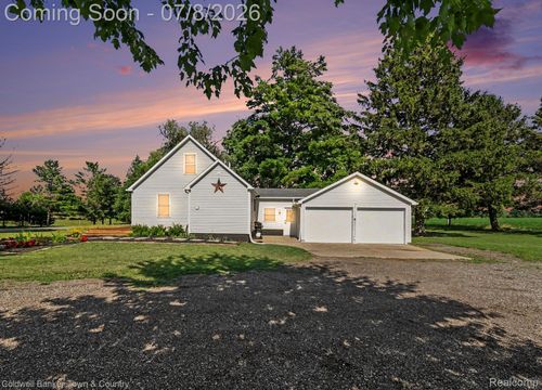 4240 Moyer Rd, Williamston, MI, 48895-9545 | Card Image