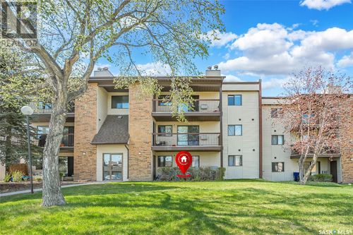 285 Kingsmere Blvd, Saskatoon, SK, S7J4J6 | Card Image