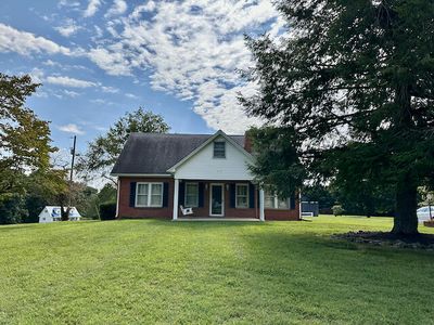 679 Hwy 1545, House other with 3 bedrooms, 2 bathrooms and null parking in Russell Springs KY | Image 3