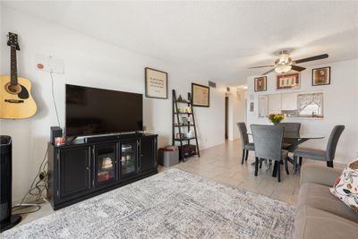 3E - 611 S State Road 7, Condo with 1 bedrooms, 1 bathrooms and null parking in Margate FL | Image 3