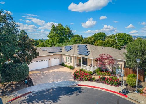 10 Brooke Court, Napa, CA, 94558 | Card Image