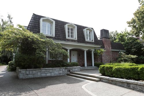 3738 Pine Cres, Vancouver, BC, V6J4K3 | Card Image