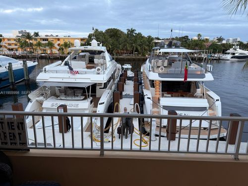 apt-3-830 Ne 20th Ave, Fort Lauderdale, FL, 33304-3082 | Card Image