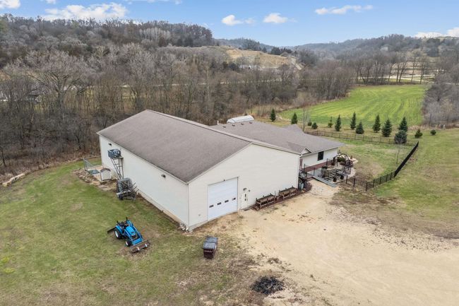 811 Gunder Road Estates Blvd., House other with 3 bedrooms, 2 bathrooms and null parking in Clermont IA | Image 33