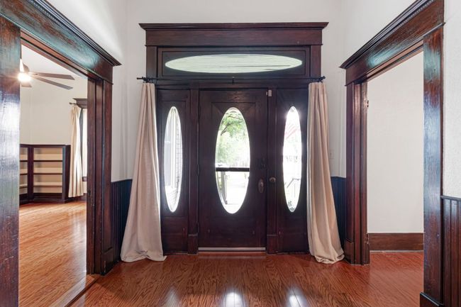 508 S Walnut St, House other with 4 bedrooms, 2 bathrooms and 6 parking in Lampasas TX | Image 5