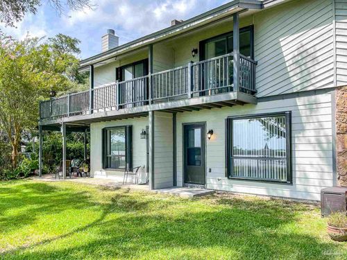 15021 Innerarity Point Rd, Pensacola, FL, 32507-8310 | Card Image
