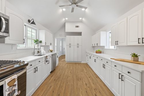 4203 Camden Ave, Dallas, TX, 75206-5401 | Card Image