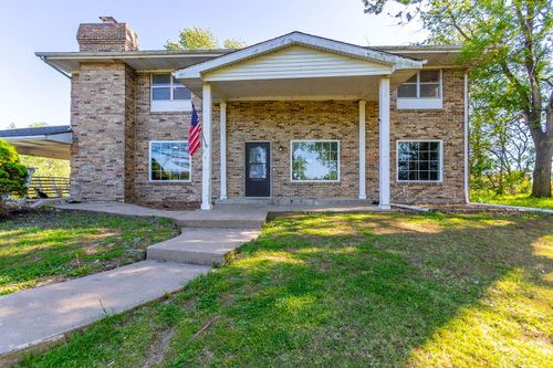 55623 Circle Dr, CALIFORNIA, MO, 65018-4310 | Card Image