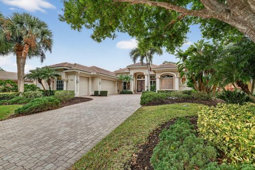 7963 Poppy Hills Ln, Port St Lucie, FL, 34986-3056 | Card Image