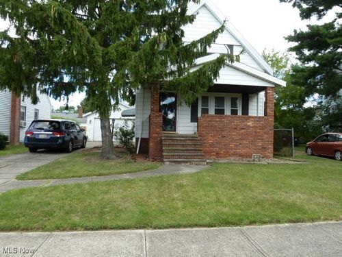3408 Parklane Dr, Parma, OH, 44134-3430 | Card Image