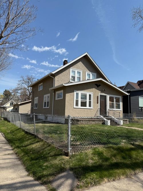 3559 2nd St Ne, Minneapolis, MN, 55418-1107 | Card Image
