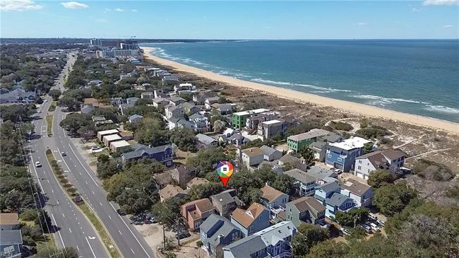 2568 Shore Dr, House attached with 3 bedrooms, 2 bathrooms and null parking in Virginia Beach VA | Image 31