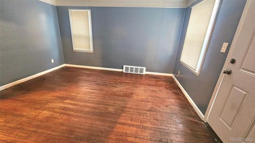 3315 Williams St, Inkster, MI, 48141-3605 | Card Image