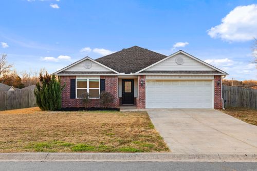 13 Oakland Cir, Austin, AR, 72007-8017 | Card Image