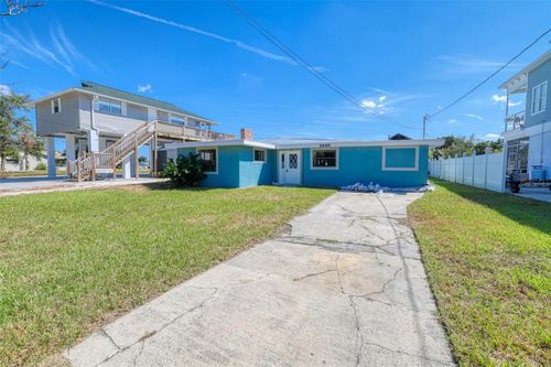 3448 Minnow Creek Dr, Hernando Beach, FL, 34607-2849 | Card Image