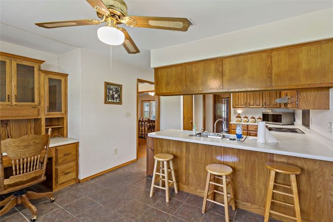 4395 Farm Road 2820, House other with 3 bedrooms, 2 bathrooms and null parking in Sumner TX | Image 16