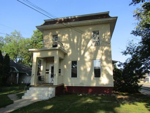 204 Michigan Avenue, Owosso, MI, 48867 | Card Image