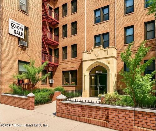 c4-3096 Brighton 6th St, Brooklyn, NY, 11235-6939 | Card Image