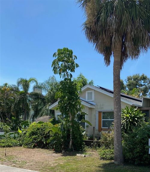 1420 36th Ave N, ST PETERSBURG, FL, 33704-1030 | Card Image