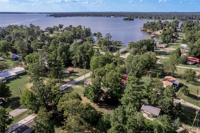844 Harbor Point Dr, House other with 3 bedrooms, 2 bathrooms and null parking in Trinity TX | Image 25