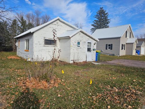 909 W Main St, Pipestone, MN, 56164-1248 | Card Image